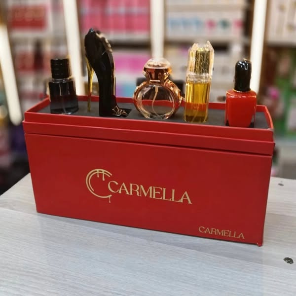 Carmilla Red Edition - Unisex Perfume Box, Bold and Luxurious | Miniature Perfume Set 30ml