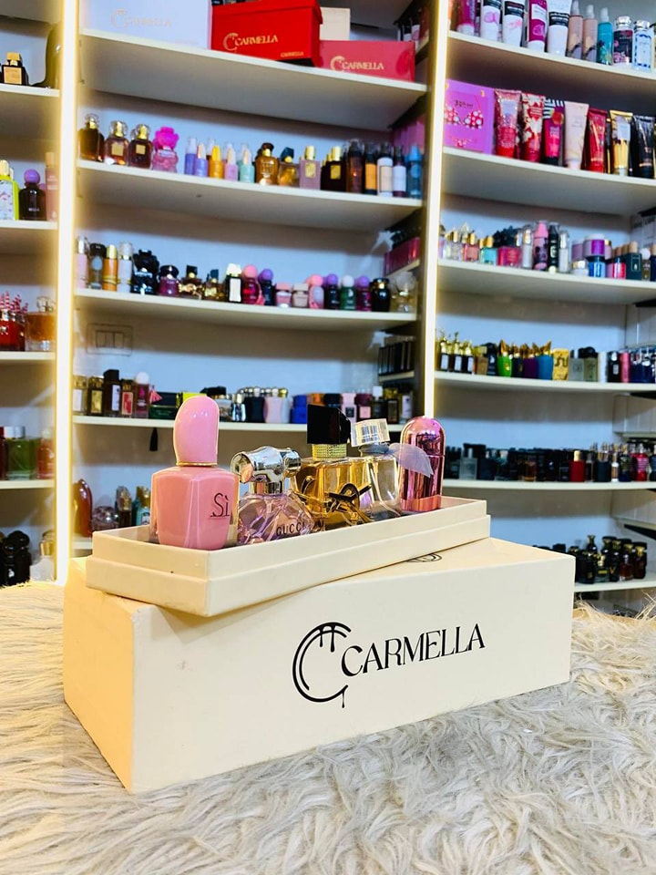 CARMELLA Women's Perfume Box - 5 International Perfumes in One Luxurious Box