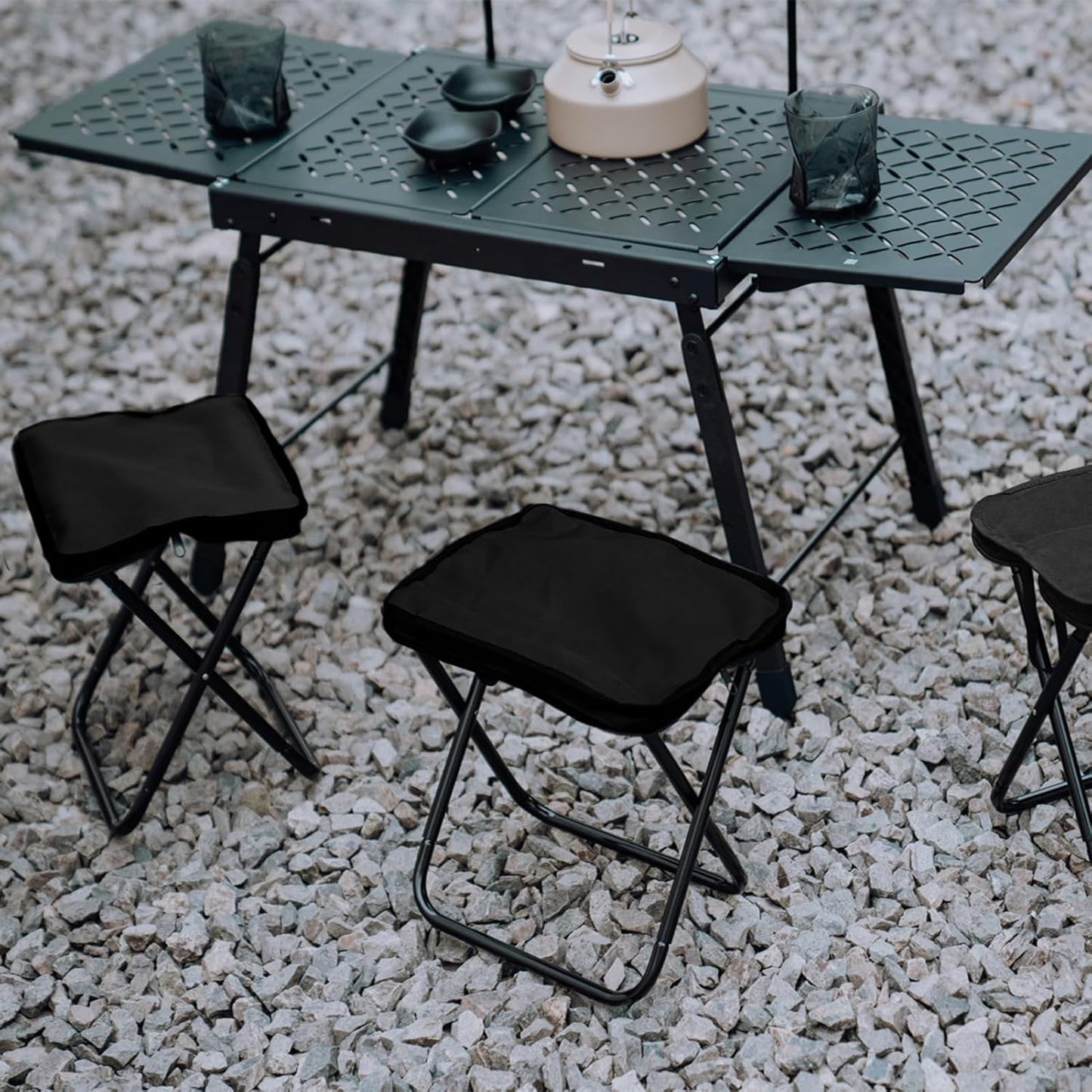 Folding Travel Chair with Bag - Lightness and elegance in portability