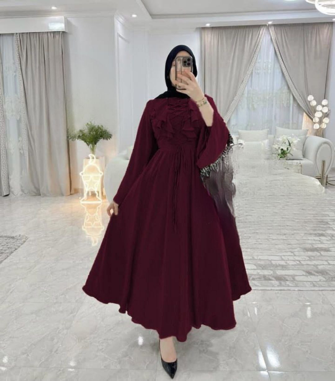 فستان شيفون نسائي – بتصميم ناعم وأكمام واسعة ورباط على الصدر