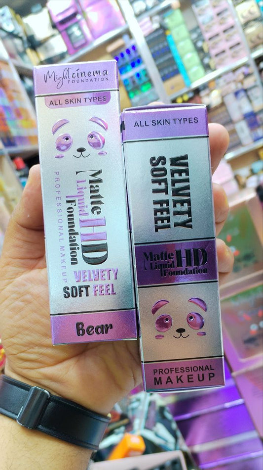 Per-Mate Cima cream conceals blemishes and blackheads for up to 24 hours.