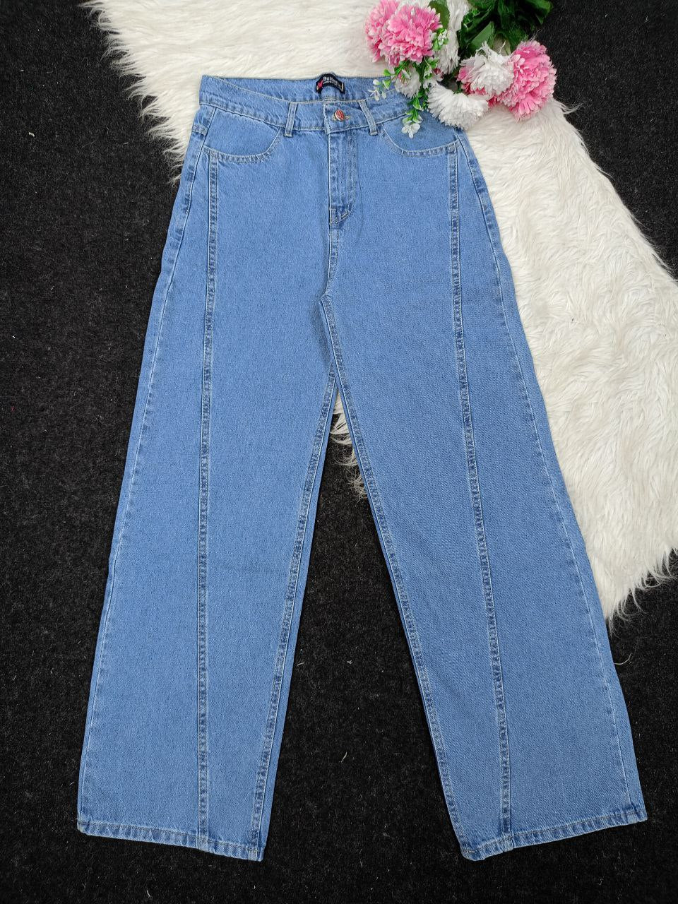 Girls' wide leg jeans - 4-way stretch fabric, fits from 50 to 85 kg, 4 different colors. Comfort and elegance in one piece!