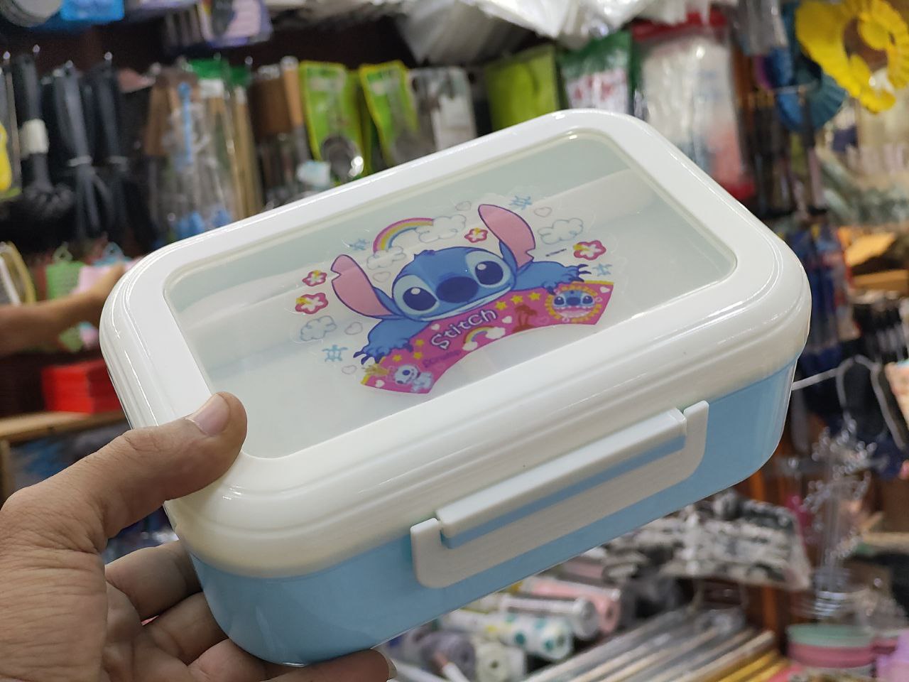 Doreen Disney Lunchbox - practical with cheerful graphics and pure material!