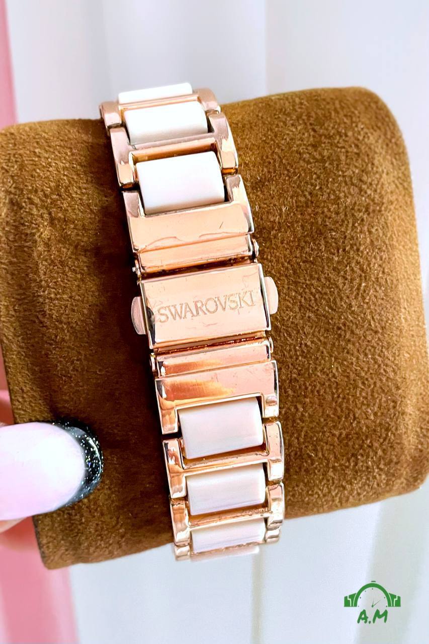 متعدده الالوان - مقاس 36 - Swarovski ساعه حريمي لوكس