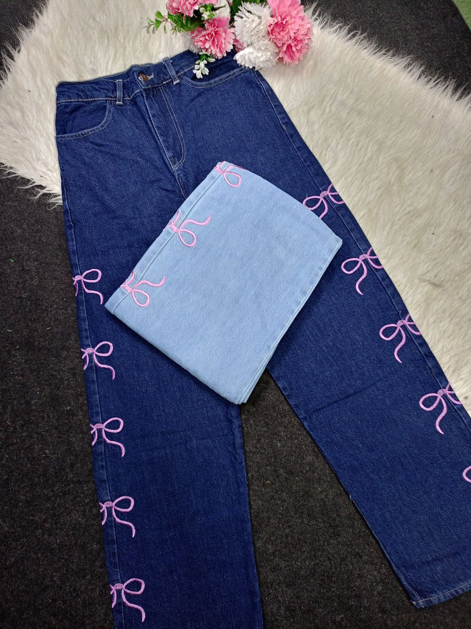 Wide leg pants with a bow - one size from 50 kg to 85 kg, different colors, four-layer denim fabric and a luxurious feminine touch