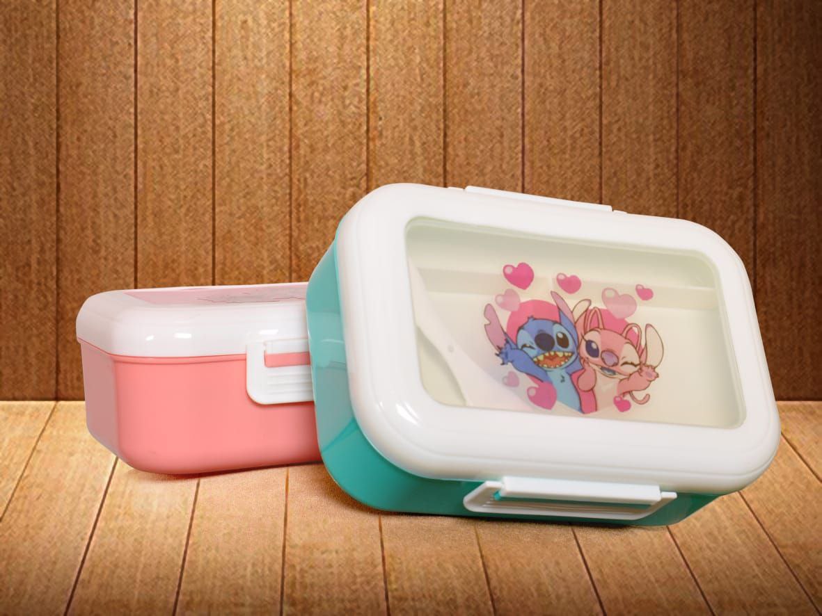 Doreen Disney Lunchbox - practical with cheerful graphics and pure material!