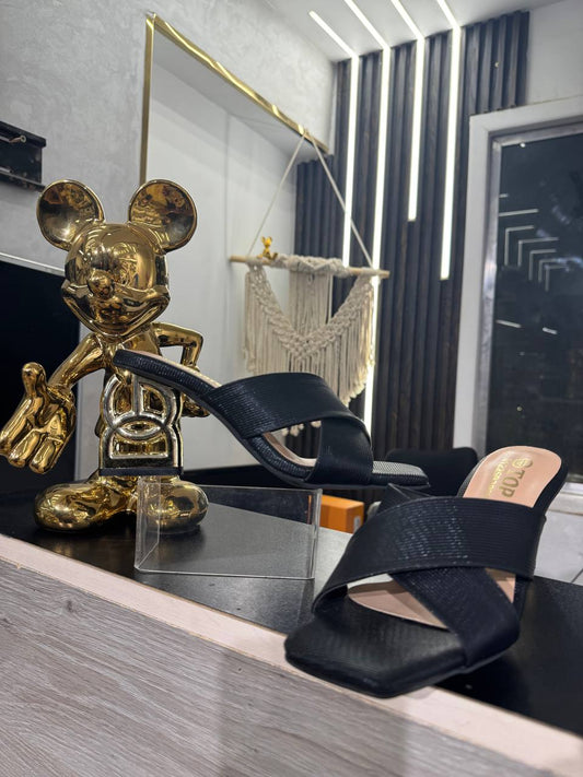 هيلز DG الفاخر – أناقة لا تُضاهى لمحبي التميز