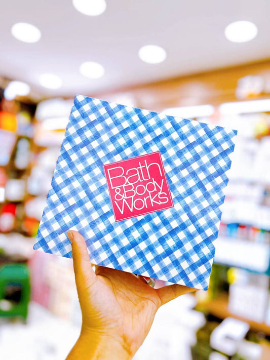 بوكس سبلاش فاخر من Bath & Body Works – 4 عبوات × 125 مل | روائح أيقونية تدوم