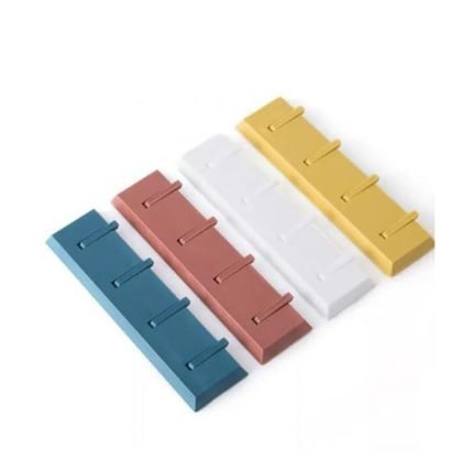 Multi-purpose wall hanger with weight capacity in different colors - modern and elegant design for perfect organization!