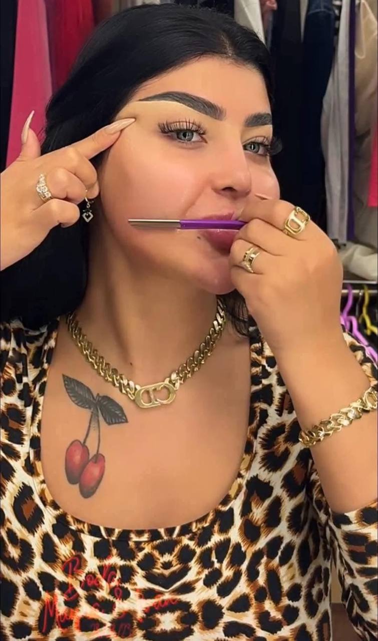 شفرات إزالة الشعر للوجه من ترينا للنساء دي ديرما بلانينج TRINA الأصلية – لبشرة ناعمة وصافية في دقائق - عبوة من قطعتين