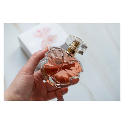 عطر ايف بيكوم للنساء او دو بارفان 50 مل من أفون