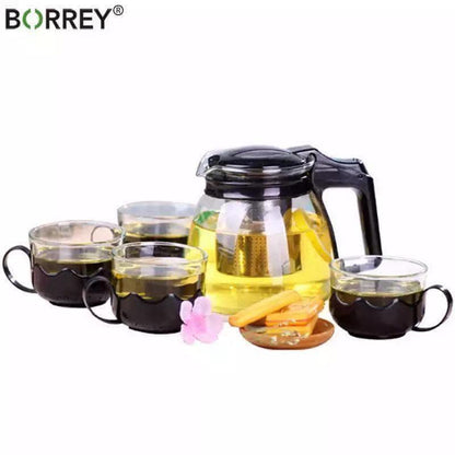 Pyrex Serving Tea Set, 700ml Capacity, Glass Teapot with 4 Glass Tea Cups with Plastic Base and Removable Stainless Steel Tea Infuser, Suitable for Brewing Tea and Herbal Tea Bags