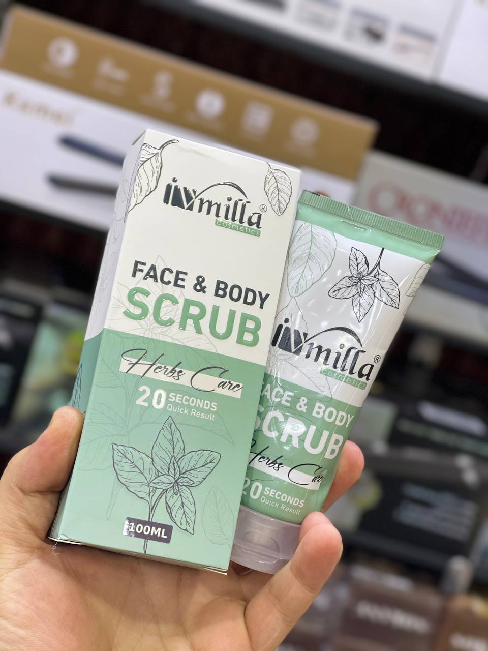 Eve Mila Skin Scrub - 100 ml - Gentle Exfoliation + Moisturizing + Skin Tone Unification 