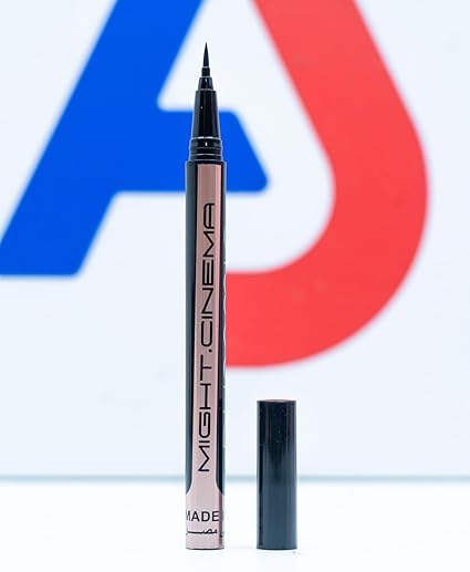 Might Cinema Dynamic Eyeliner 