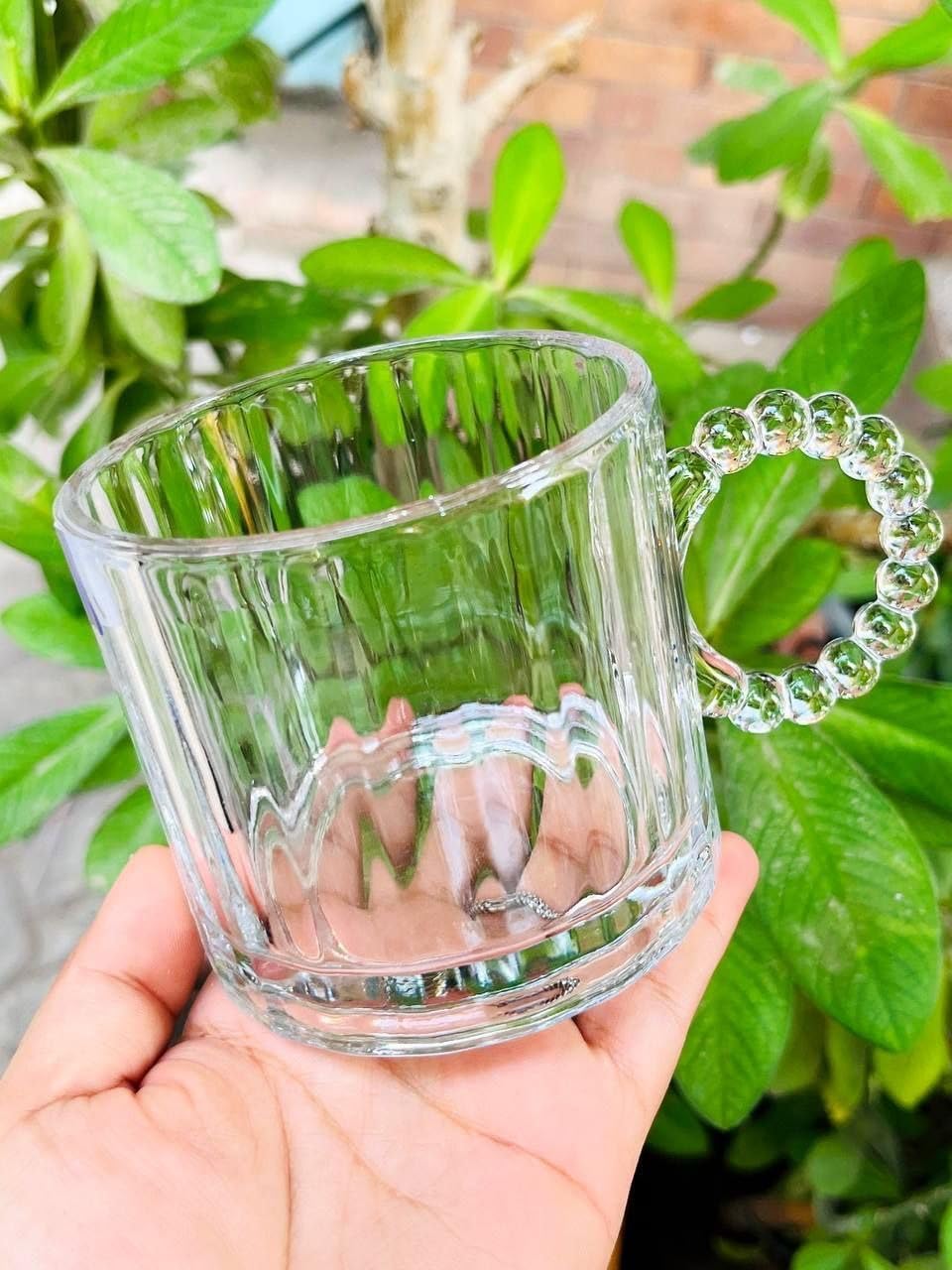 Bubbly Glass Tea Set - 6 Pieces with a Modern and Elegant Design | Versatile for Hot and Cold Drinks!