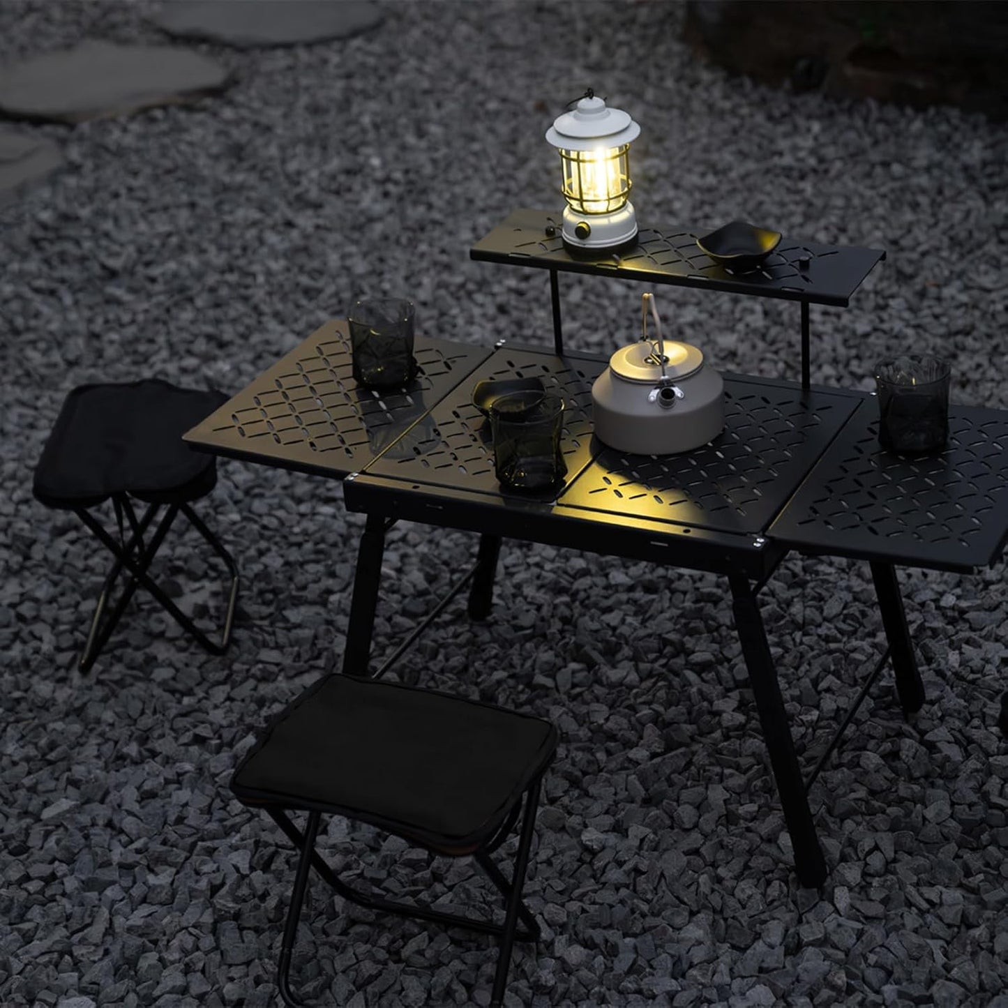 Folding Travel Chair with Bag - Lightness and elegance in portability 