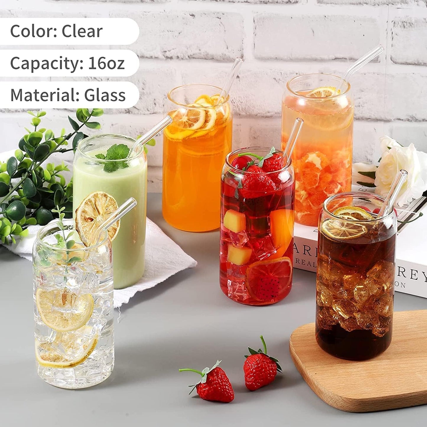 Trendy Cans Mug with Wooden Lid and Clear Glass Straw: Ideal for juices and iced coffee, withstands different temperatures and provides a unique drinking experience