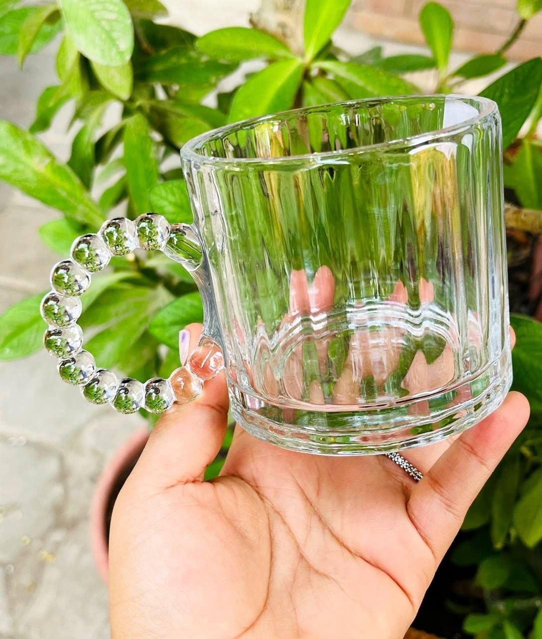Bubbly Glass Tea Set - 6 Pieces with a Modern and Elegant Design | Versatile for Hot and Cold Drinks!