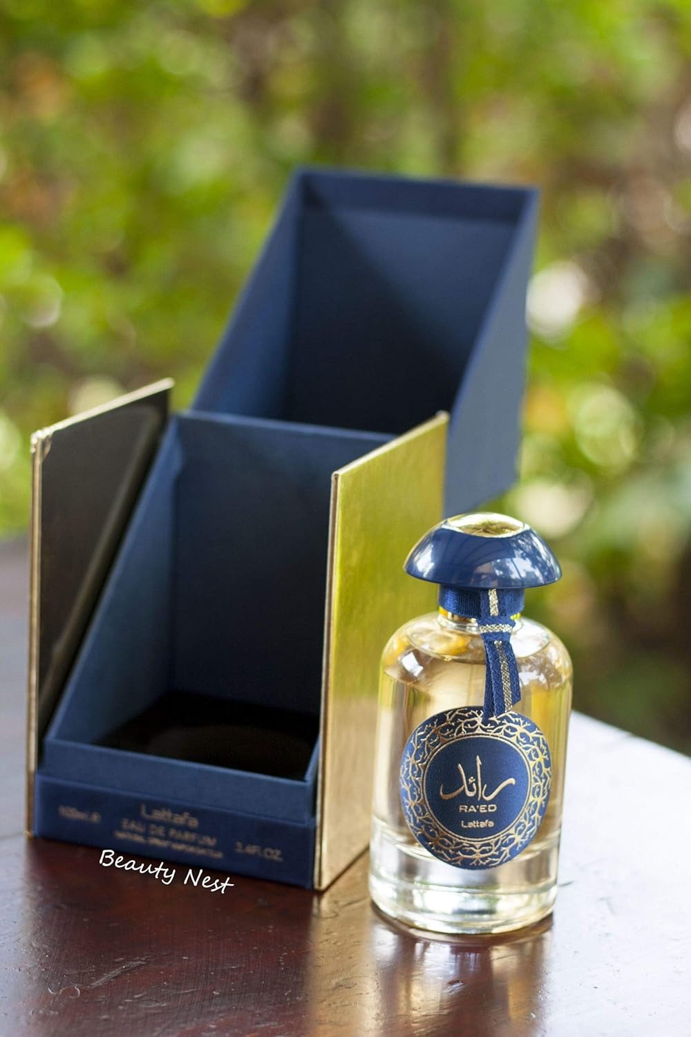 عطر رائد الذهبي للجنسين أو دي بارفان 100 مل من لطافة