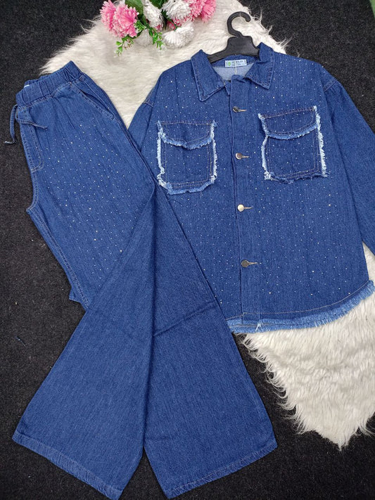 Two-piece cotton polka-dot jeans suit, light, comfortable cotton jeans material, one size from 55 kg to 85 kg, elegance and comfort in one ready-made set that catches the eye!