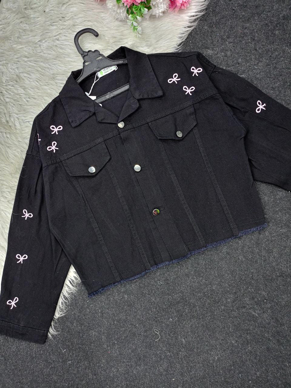 Embroidered denim jacket with bow designs, four-way denim, fits from 50 to 85 kg, comfortable and soft, a feminine touch at the heart of strength 
