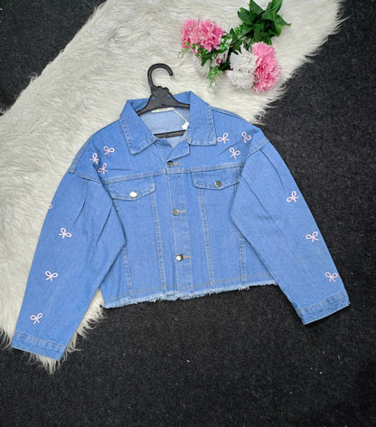 Embroidered denim jacket with bow designs, four-way denim, fits from 50 to 85 kg, comfortable and soft, a feminine touch at the heart of strength 
