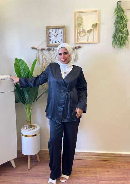 Two-piece wrap suit - One Size from 55 to 85 kg