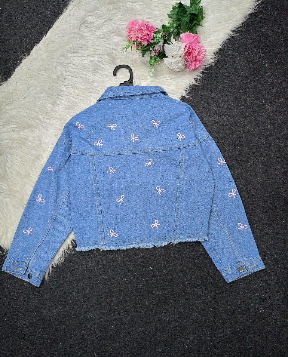Embroidered denim jacket with bow designs, four-way denim, fits from 50 to 85 kg, comfortable and soft, a feminine touch at the heart of strength 