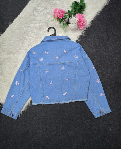 Embroidered denim jacket with bow designs, four-way denim, fits from 50 to 85 kg, comfortable and soft, a feminine touch at the heart of strength 